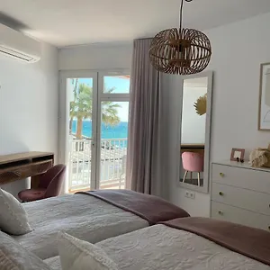 nerja-apartment-torresol.1costadelsol.com/